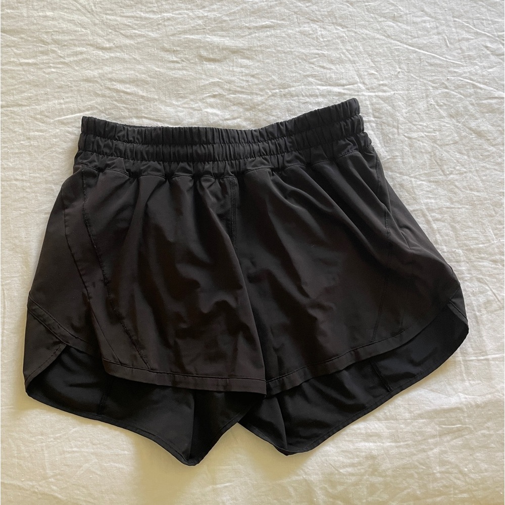 Lululemon track that 5” shorts size 8